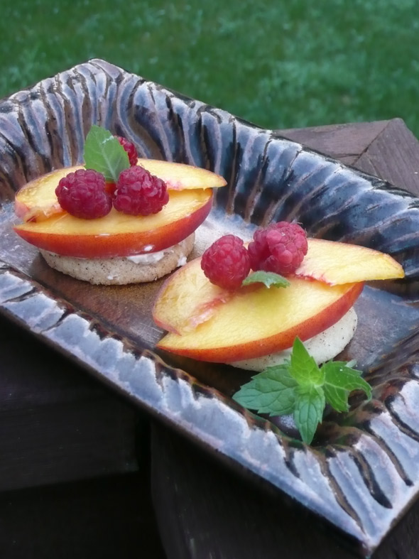 Mini Peach Raspberry Fruit Pizzas with Honey Lime Cream