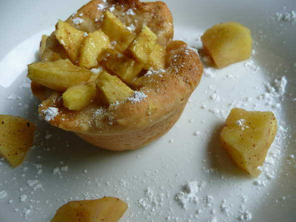 mini-apple-biscuit-pie