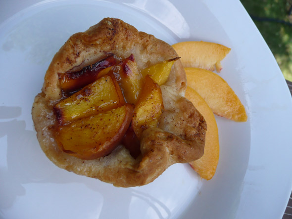 Mini Peach Biscuit Pie