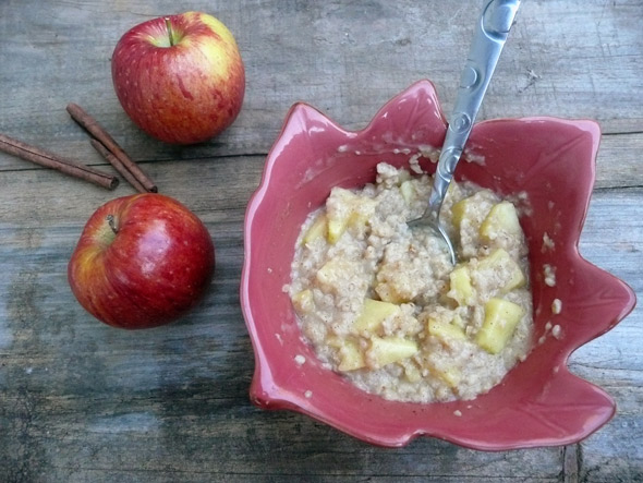 Apple Cinnamon Oatmeal