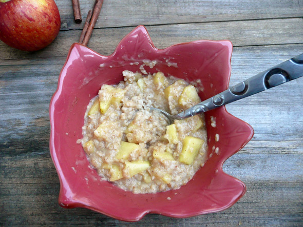 Apple Cinnamon Oatmeal