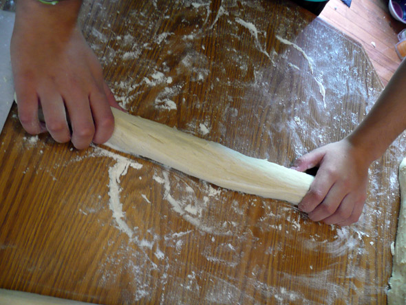 Kardemummakrans: Swedish Braided Bread making ropes of dough