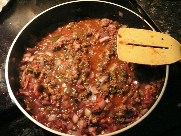 moussaka- making the meat sauce