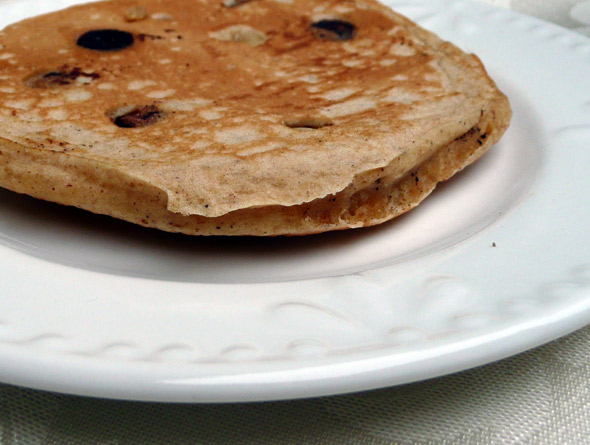 Cinnamon Nutmeg Chocolate Chip Pancakes