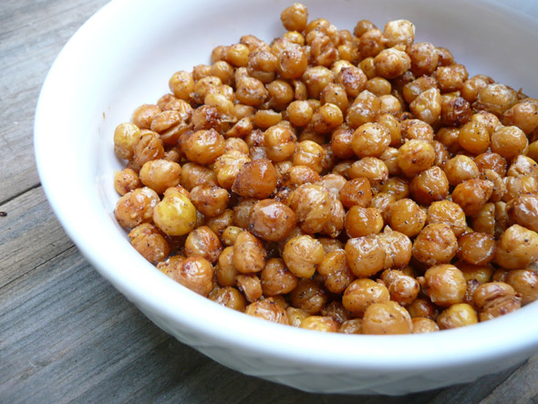 Crunchy Roasted Chickpeas