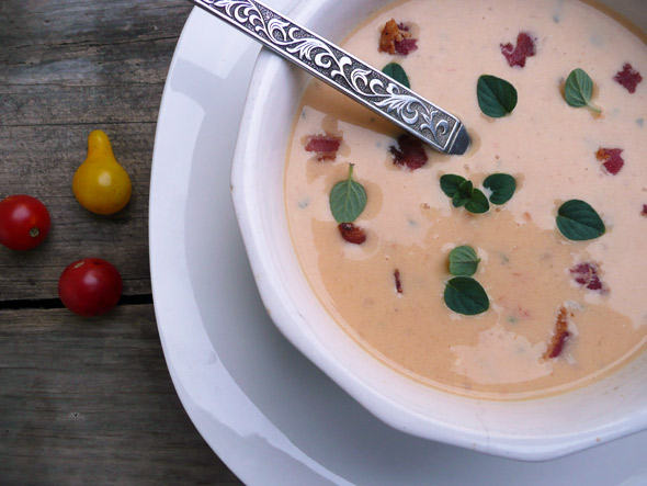 Fresh Tomatoes & Blue Cheese in Soup