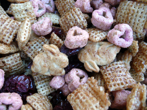 Berry Love Bunny Chex Mix