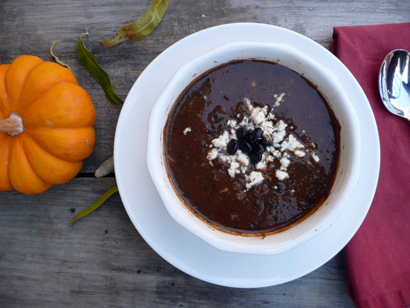 Thick & Hearty Pumpkin Black Bean Soup