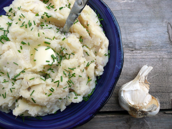 Garlic Buttermilk Mashed Potatoes