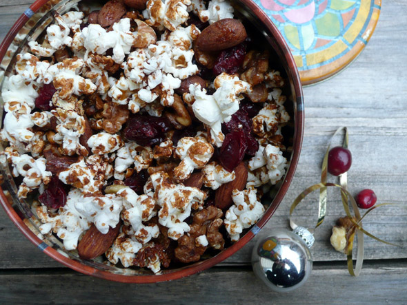 Cranberry Nut Crunch Popcorn