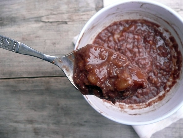 Quick & Easy Banana Nutella Oatmeal