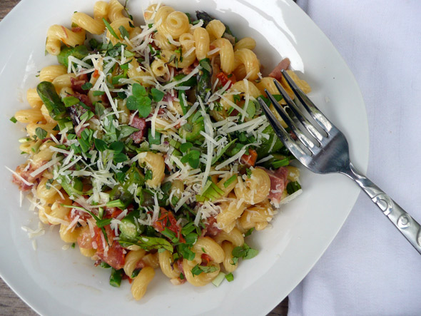 Asparagus Cellantani Carbonara