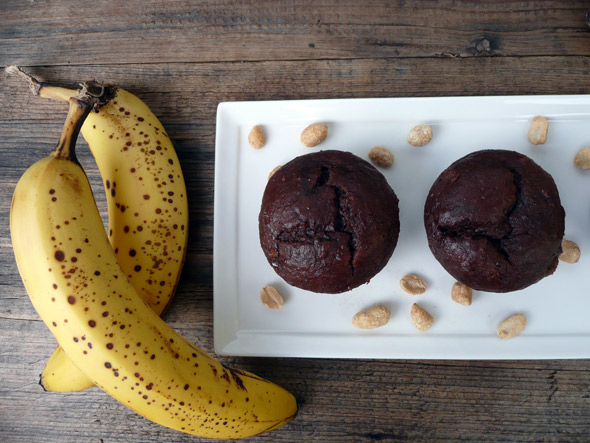 Elvis' Favorite Muffins (Peanut Butter, Chocolate and Banana, with a PB filling)