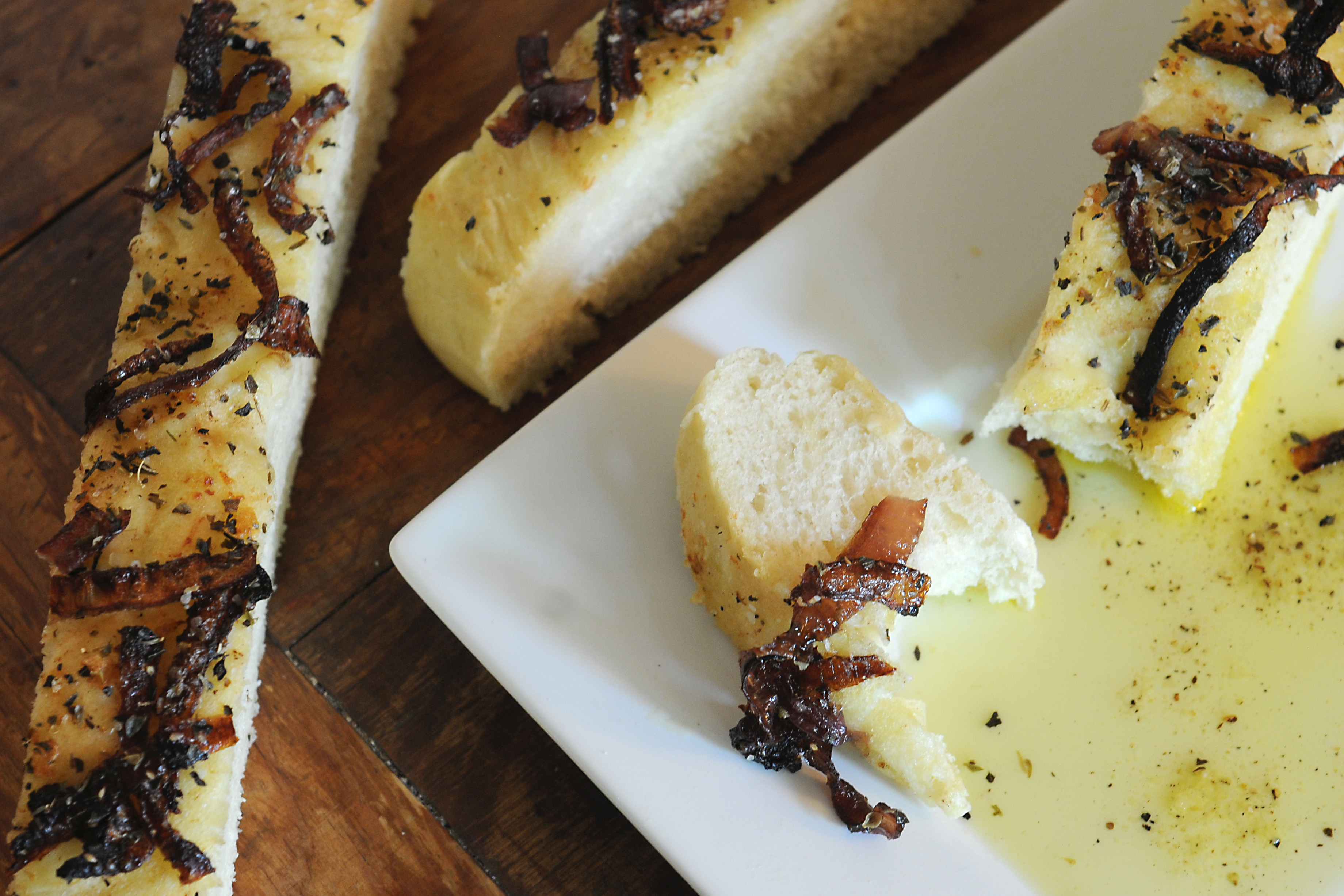 Caramelized Onion & Garlic Foccaccia