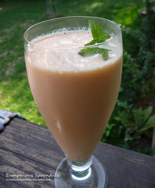 Cantaloupe Lassi with Vanilla