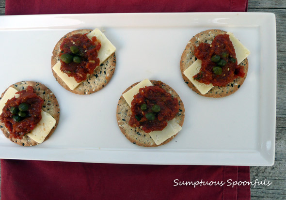 Roasted Pepper Tomato Tapenade