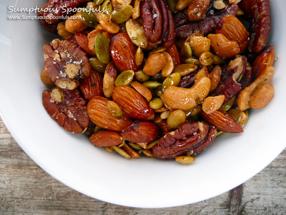 Italian Rosemary Garlic Scented Nuts ~ Sumptuous Spoonfuls #spiced #nuts #holiday #gift #recipe