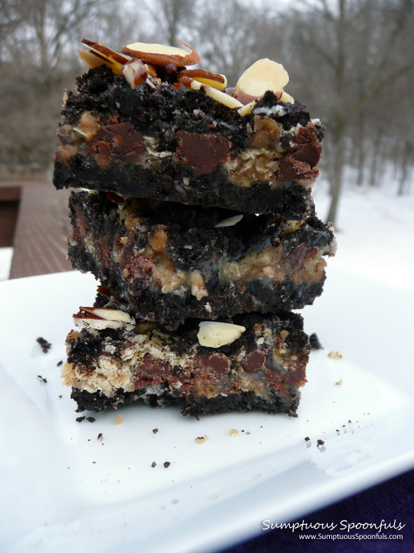 Ooey Gooey Oreo Toffee 7 Layer Bars ~ Sumptuous Spoonfuls #oreo #toffee #recipe