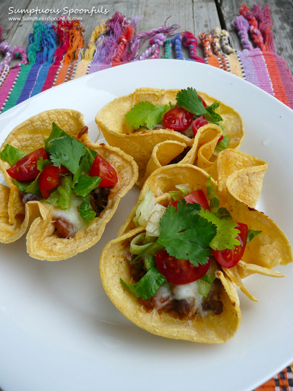 Crunchy Beef & Bean Taco Cups ~ Sumptuous Spoonfuls #Mexican food #recipe
