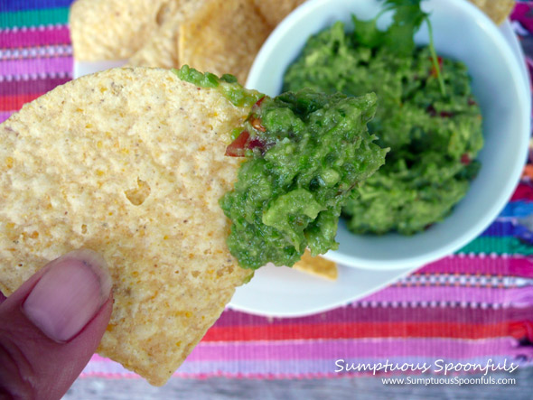 Asparagus Guacamole ~ Sumptuous Spoonfuls #asparagus #recipe