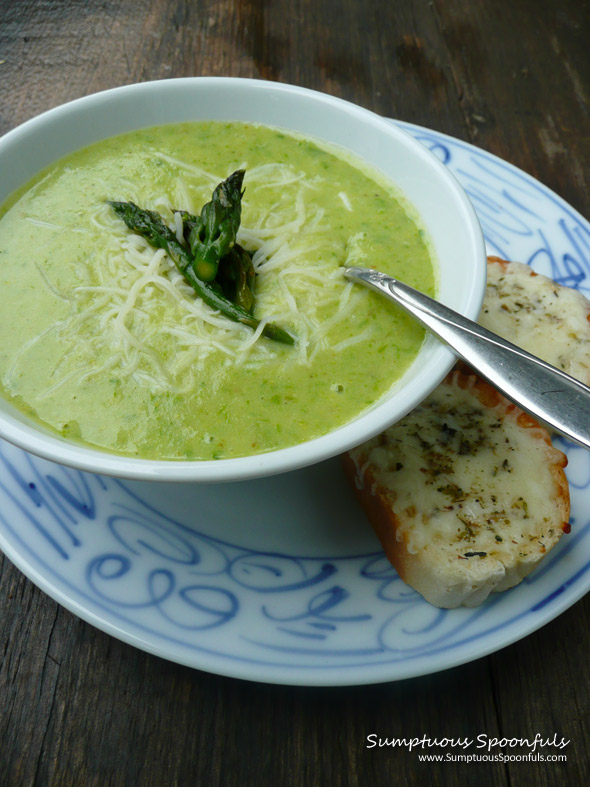 Asparagus Potato Bisque ~ Sumptuous Spoonfuls #soup #recipe