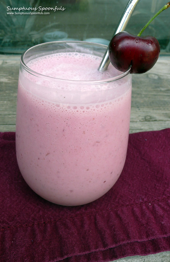 Cherry Cheesecake Smoothie ~ Sumptuous Spoonfuls #smoothie #recipe