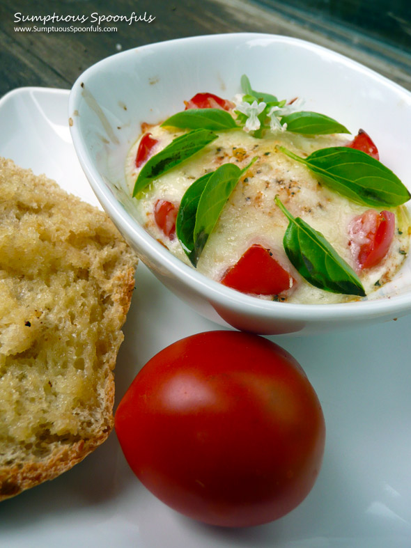 Caprese Baked Eggs with Toast ~ Sumptuous Spoonfuls #breakfast #recipe