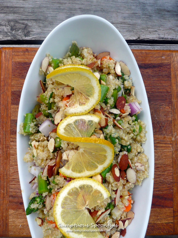 Lemon Asparagus Quinoa Salad with Fresh Rosemary ~ Sumptuous Spoonfuls #quinoa #salad #recipe