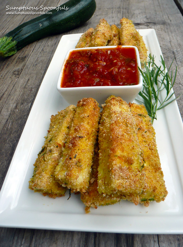 Baked Parmesan Tarragon Zucchini Fries ~ Sumptuous Spoonfuls #zucchini #recipe