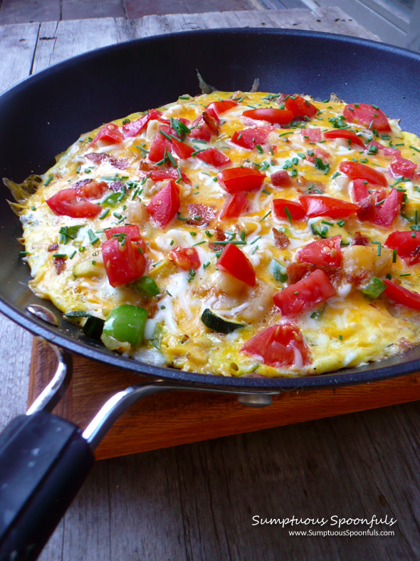 Garden Fresh Fritatta with Bacon ~ Sumptuous Spoonfuls #fritatta #recipe