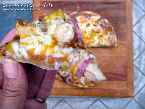 Hawaiian BBQ Chicken Pizza ~ Sumptuous Spoonfuls #pizza #recipe