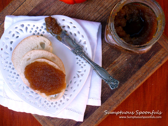 Maple Amaretto Pumpkin Butter ~ Sumptuous Spoonfuls #pumpkin #recipe