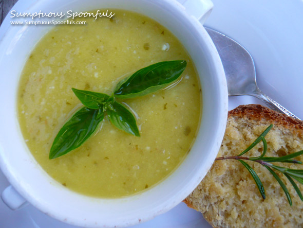 Sunshine Soup {Yellow Tomato Basil} ~ Sumptuous Spoonfuls #soup #recipe