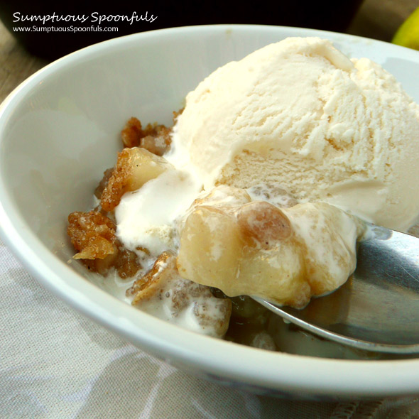 Lemon Cardamom Pear Crisp ~ Sumptuous Spoonfuls #dessert #recipe