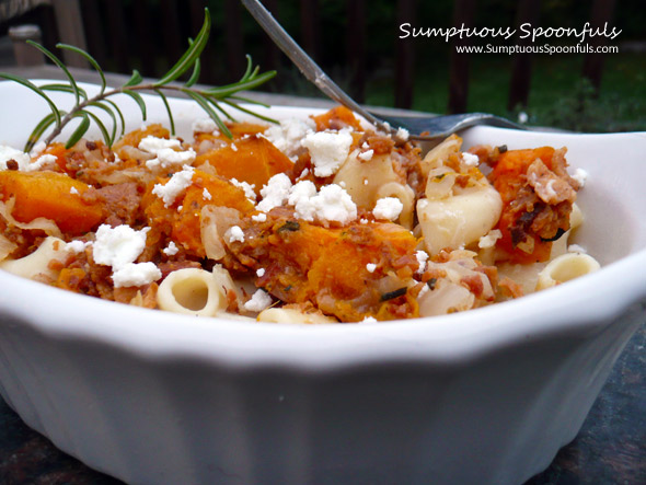 Butternut Bacon Macaroni & Cheese ~ Sumptuous Spoonfuls #pasta #recipe