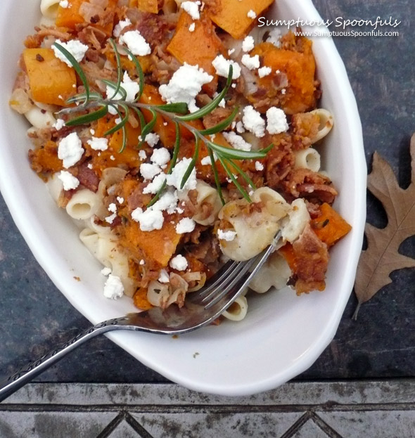 Butternut Bacon Macaroni & Cheese ~ Sumptuous Spoonfuls #pasta #recipe