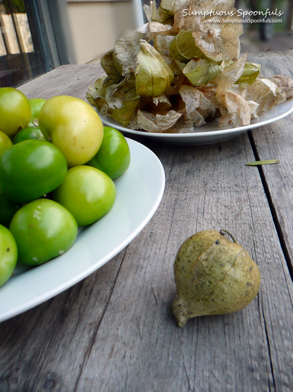 Peeling Tomatillos