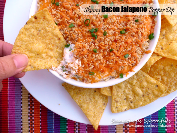 Skinny Bacon Jalapeno Popper Dip ~ Sumptuous Spoonfuls #appetizer #recipe