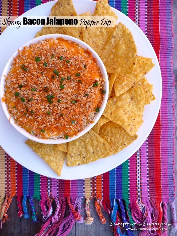 Skinny Bacon Jalapeno Popper Dip ~ Sumptuous Spoonfuls #appetizer #recipe