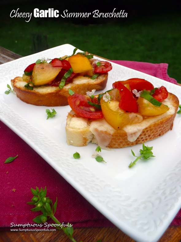 Cheesy Garlic Summer Bruschetta ~ Sumptuous Spoonfuls #tomato #bruschetta #garlic #basil #recipe