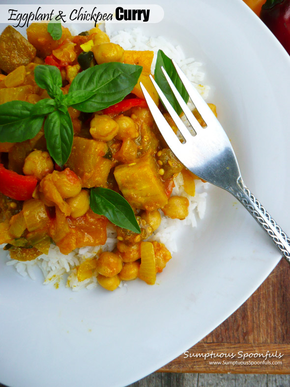 Eggplant & Chickpea Curry ~ Sumptuous Spoonfuls #hearty #vegetarian #dinner #recipe #glutenfree