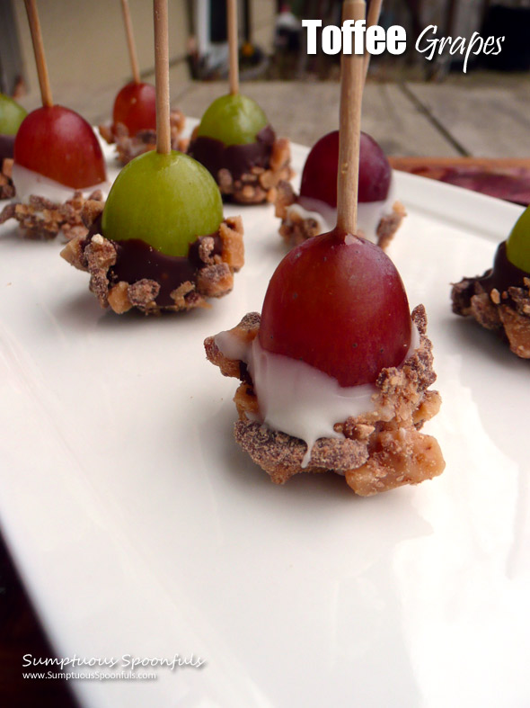 Toffee Grapes ~ Sumptuous Spoonfuls #holiday #dessert #snack #appetizer #recipe