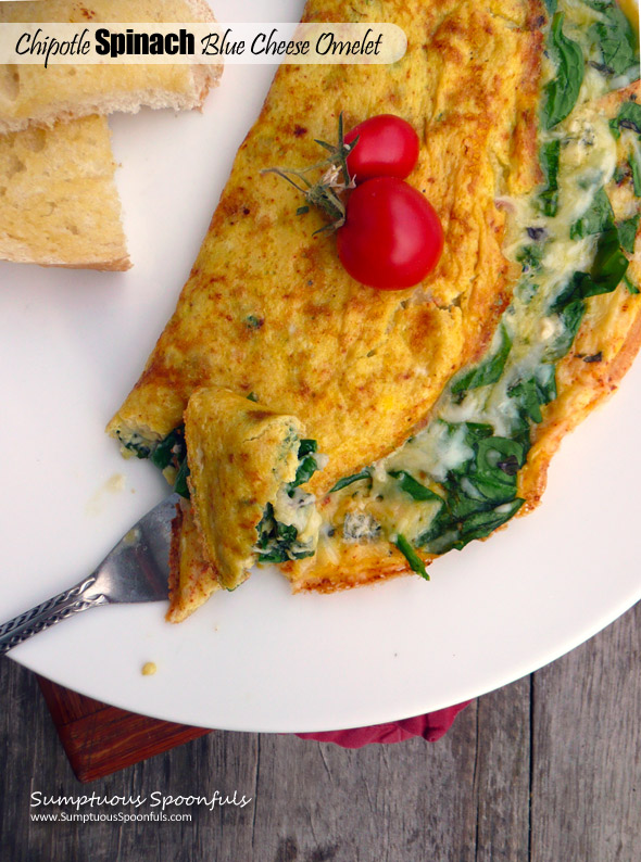 Chipotle Spinach & Blue Cheese Omelet ~ Sumptuous Spoonfuls #smoky #spinach #bluecheese #omelet #recipe