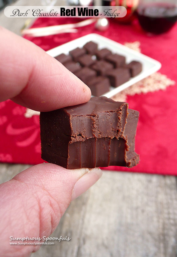 Dark Chocolate Red Wine Fudge ~ Sumptuous Spoonfuls #easy #chocolate #wine #fudge #recipe