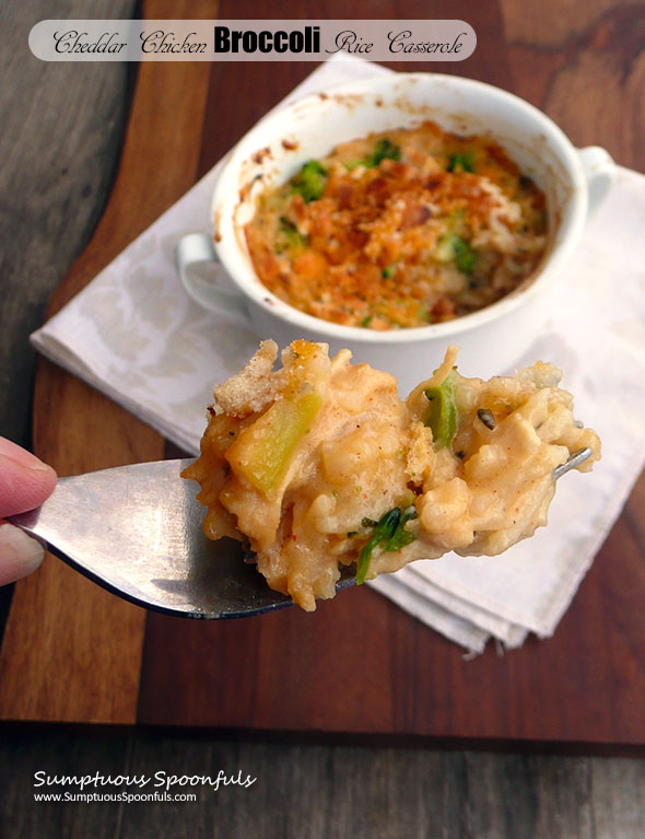 Cheddar Chicken Broccoli Rice Casserole ~ Sumptuous Spoonfuls #chicken #cheese #broccoli #rice #casserole #recipe