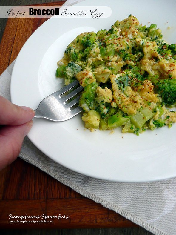 Perfect Broccoli Scrambled Eggs ~ Sumptuous Spoonfuls #quick #healthy #delicious #breakfast #recipe