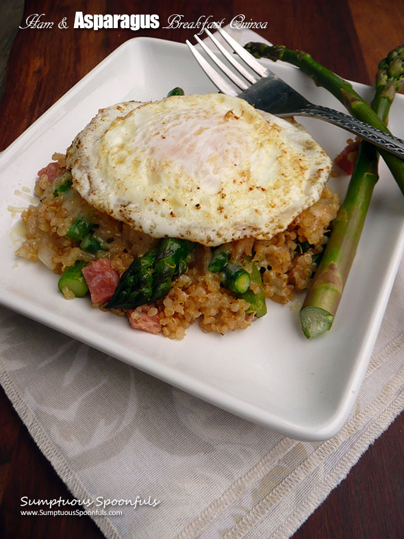 Ham & Asparagus Breakfast QUinoa ~ Sumptuous Spoonfuls #cheesy #breakfast #quinoa #egg #recipe