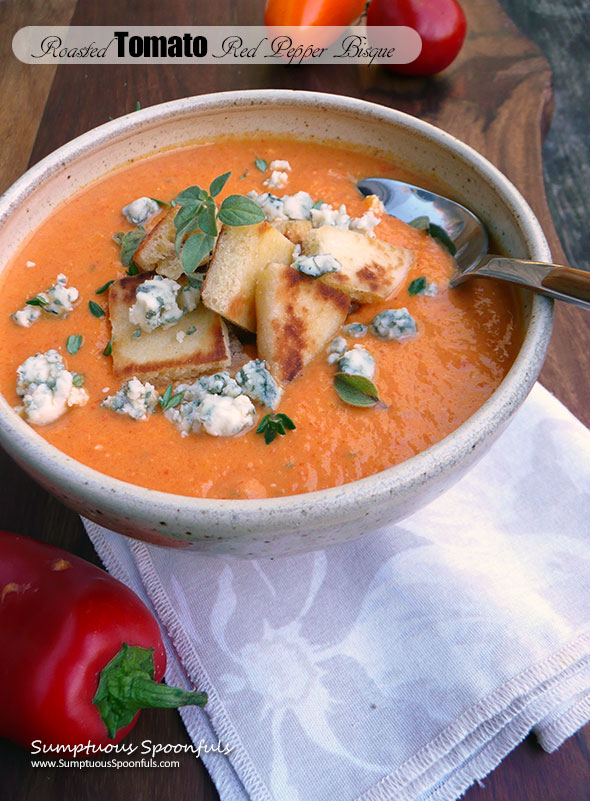 Roasted Tomato Red Pepper Bisque ~ Sumptuous Spoonfuls #tomato #redpepper #soup #recipe