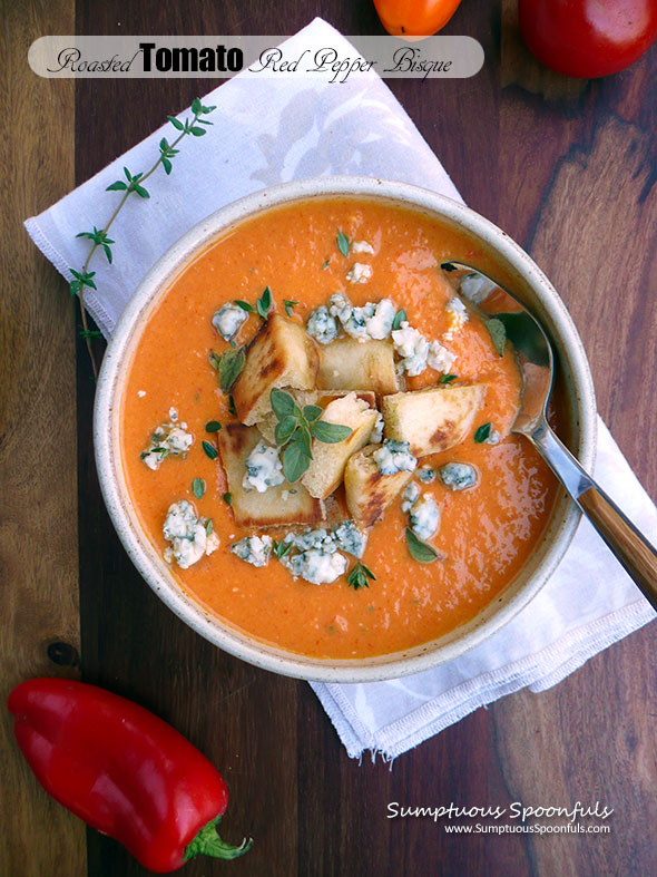 Roasted Tomato Red Pepper Bisque ~ Sumptuous Spoonfuls #tomato #redpepper #soup #recipe