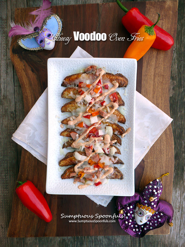 Cheesy Voodoo Oven Fries ~ Sumptuous Spoonfuls #MardiGras #FatTuesday #recipe